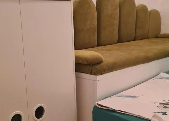 Tiva Kucazaodmor-fruska Gora بيت للعطل Suljam