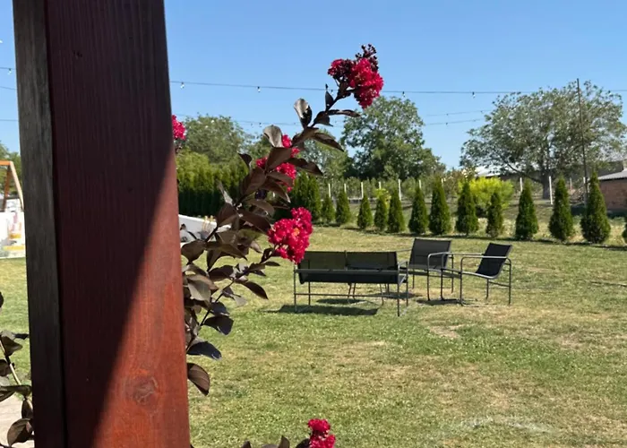 Tiva Kucazaodmor-fruska Gora بيت للعطل *